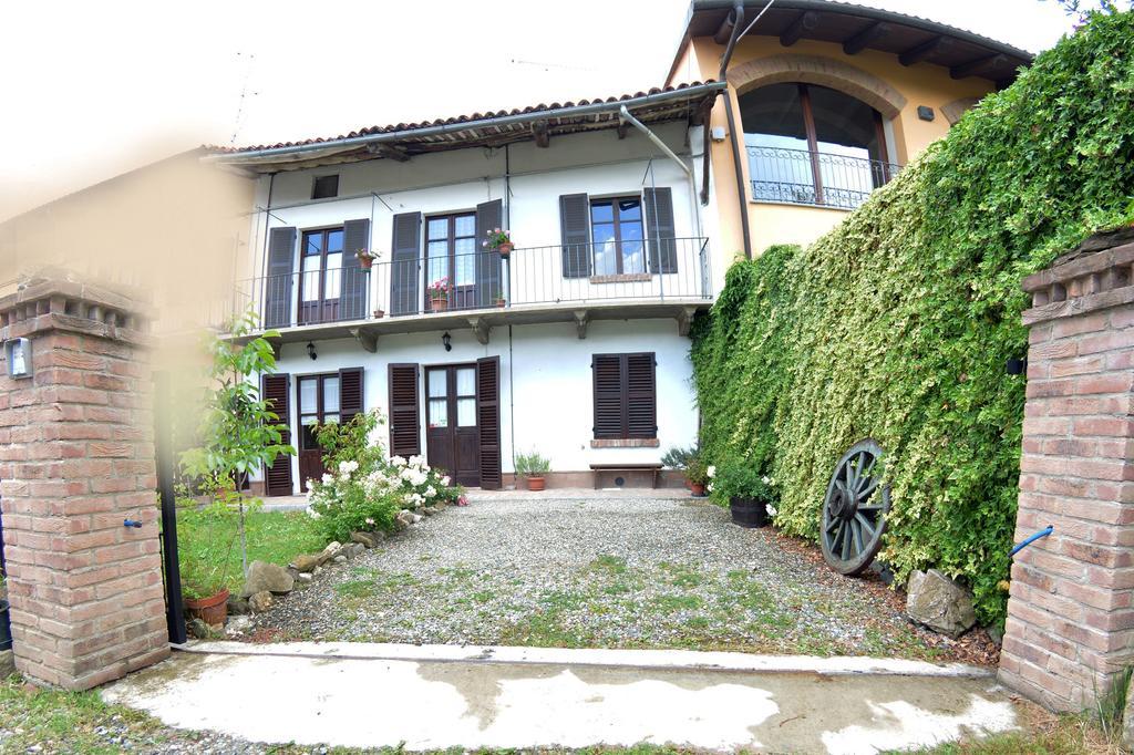 B&B Ca' Dla Nona Brusasco Exterior photo